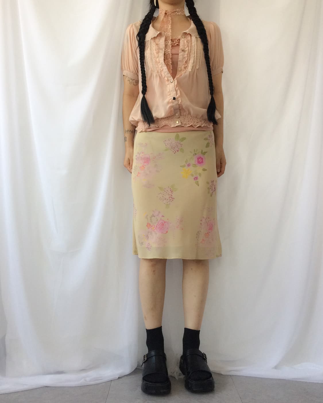 Button point lace trimming blouse 상품이미지7