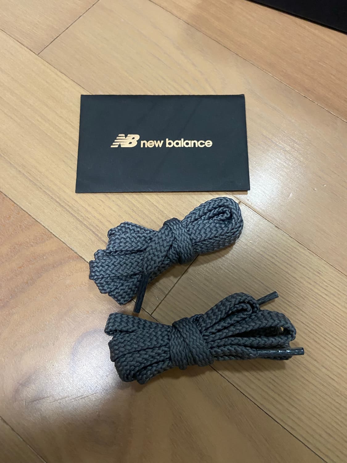 뉴발란스 2002r 프리미엄 빈티지 네이비 265 상품이미지5