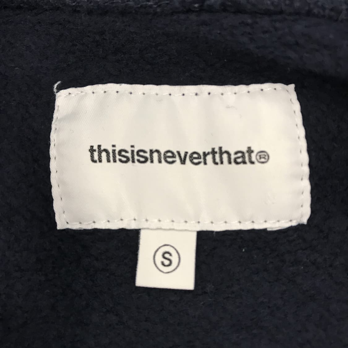 디스이즈네버댓 베이직로고 후드 네이비 [S] 상품이미지4