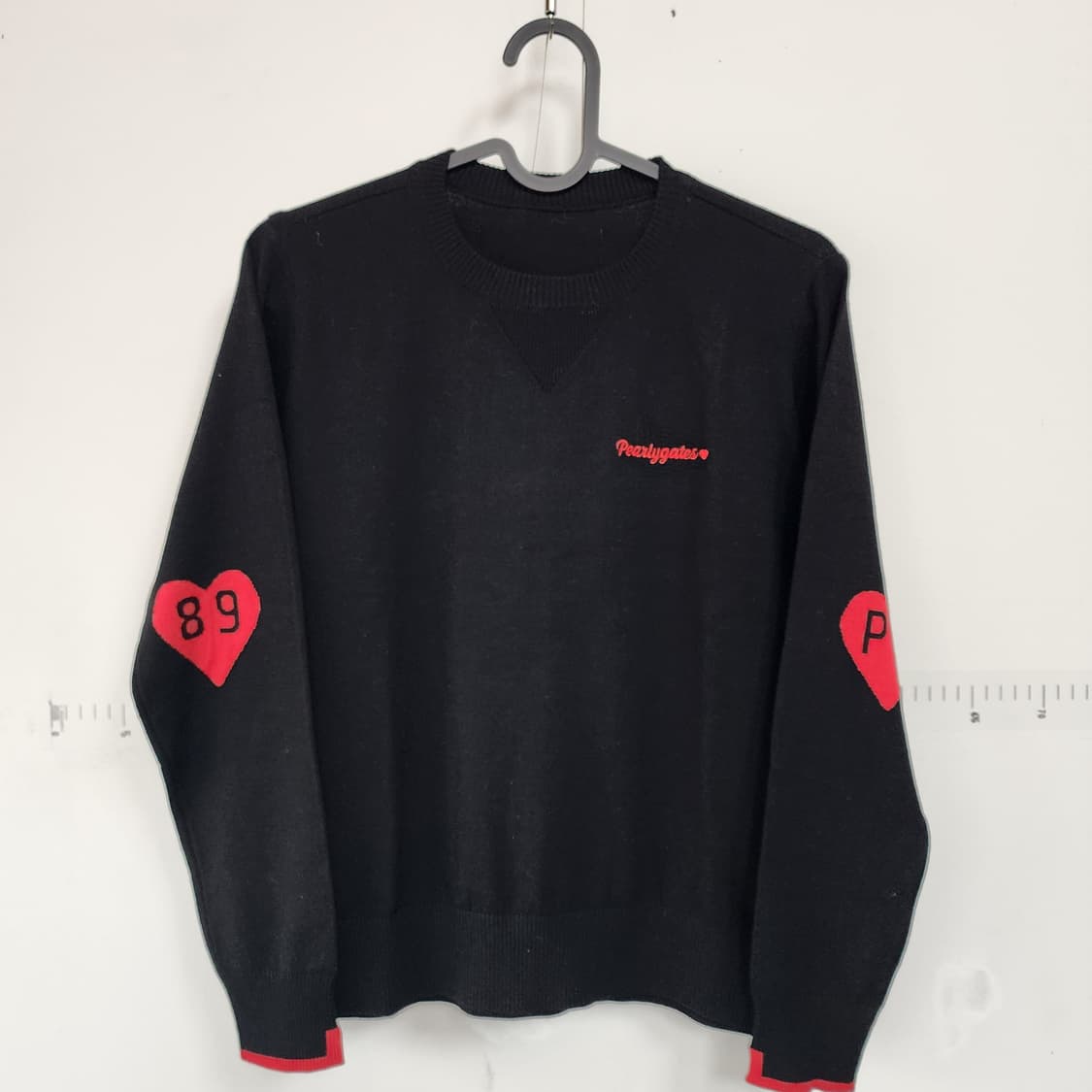 파리게이츠 하트 블랙 니트 상품이미지1