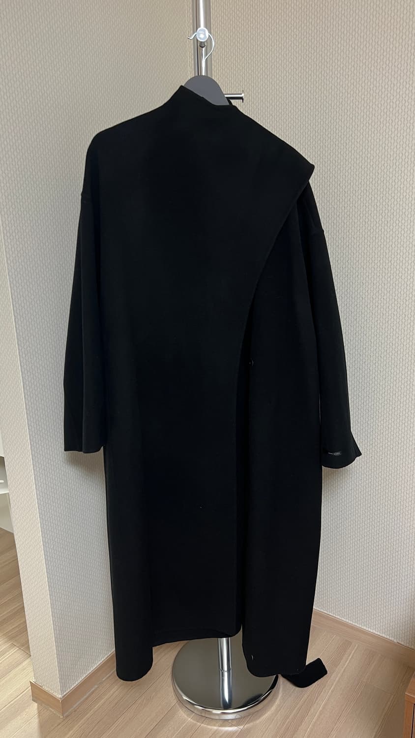 아틀리에 나인 울 핸드메이드 코트 (드레이프 스카프 코트) - 블랙 상품이미지5