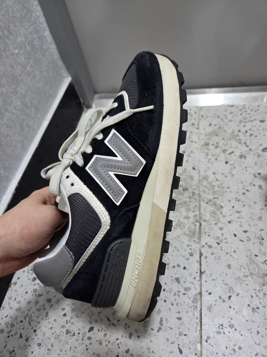 뉴발란스 574 레거시 블랙(박스 포함) 상품이미지3