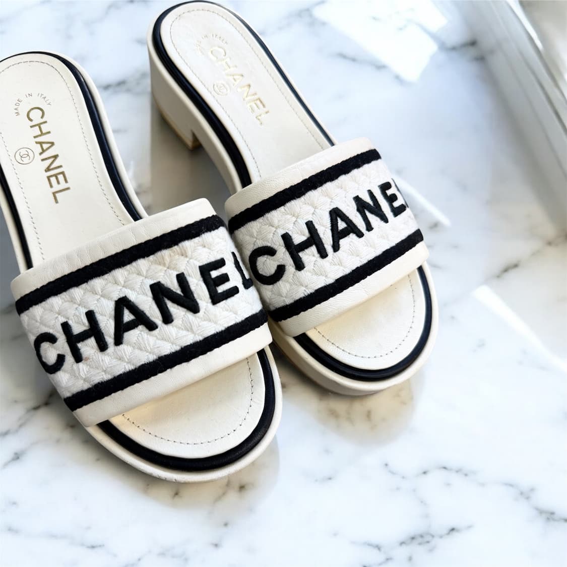 37/ 샤넬 램스킨 자수 트위드 뮬 슬리퍼 상품이미지4