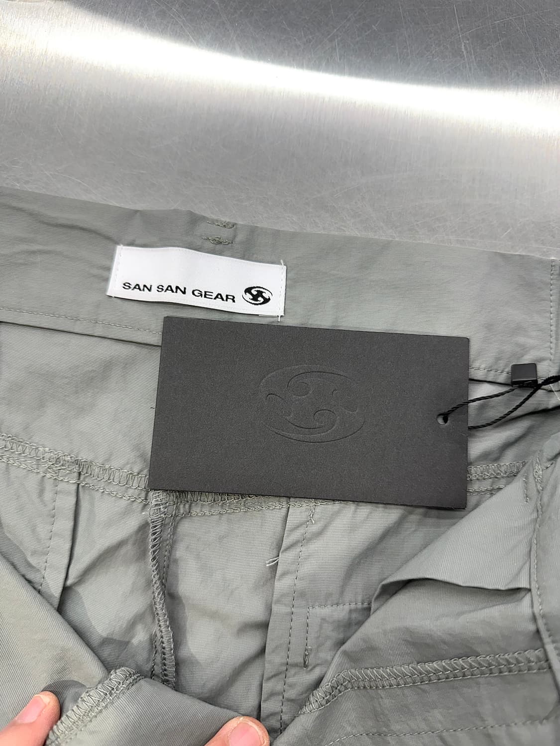 산산기어 22ss 나일론 사이드 스냅 팬츠 카키 상품이미지7