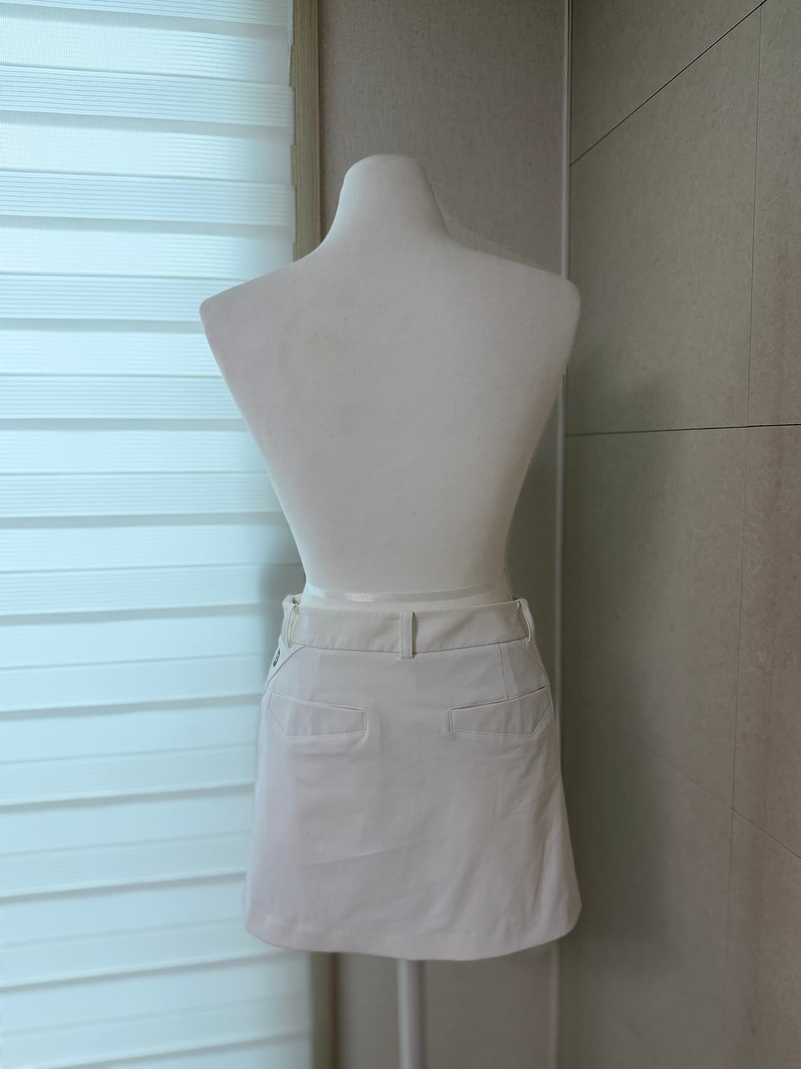 풋조이 FJ 랩 스커트 화이트 64 상품이미지3