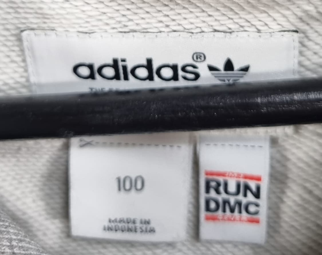 100) 아디다스 X RUN DMC 콜라보 그레이 후드집업 상품이미지3