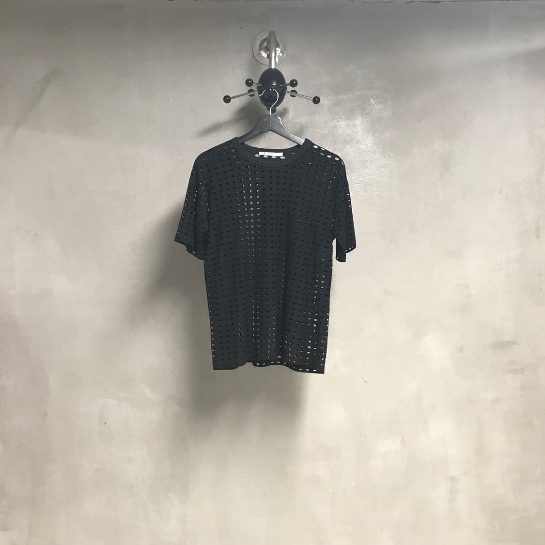 알렉산더왕 블랙 펀칭 반팔 티셔츠 XS(W) 상품이미지2