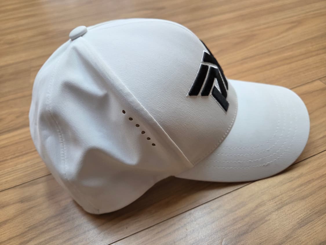 PXG 남성 골프 모자 판매합니다. 흰색 바탕에 검정색 PXG 로고가 포 상품이미지3