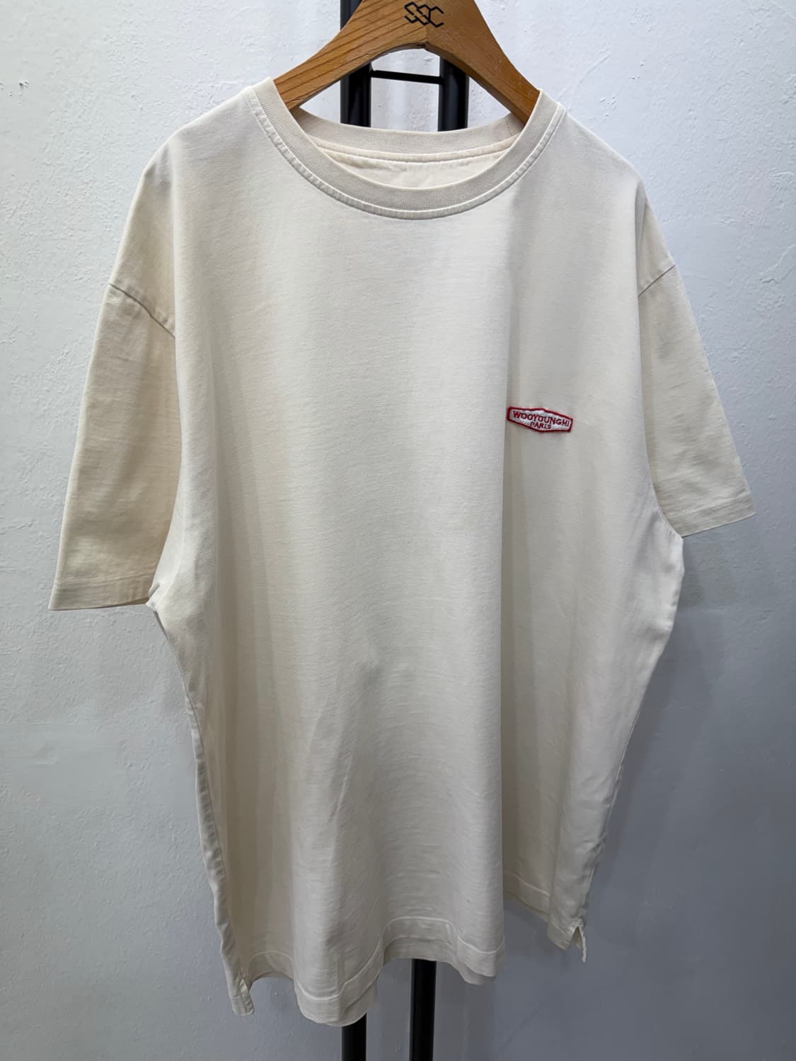 정품) 우영미 백로고 로고 반팔 티셔츠 50 상품이미지3