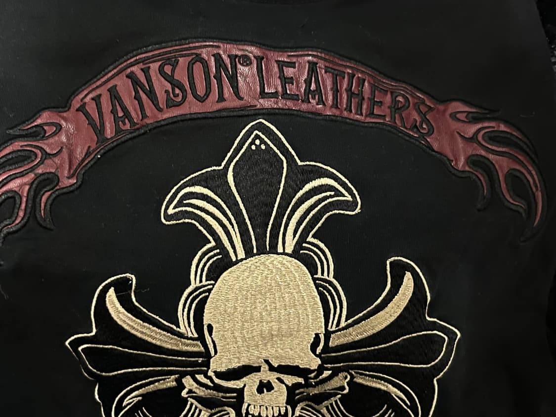 vanson T.F.O.A 무장전선 크로스 스컬 자수 반팔 상품이미지7