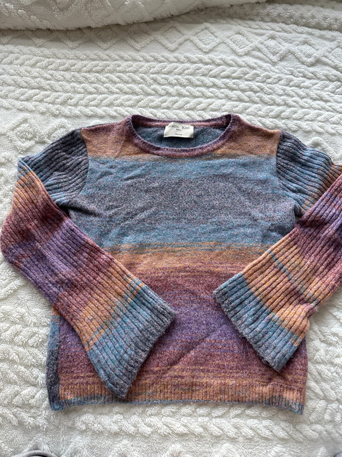 마땡킴 그라데이션 니트 + 머플러 상품이미지1