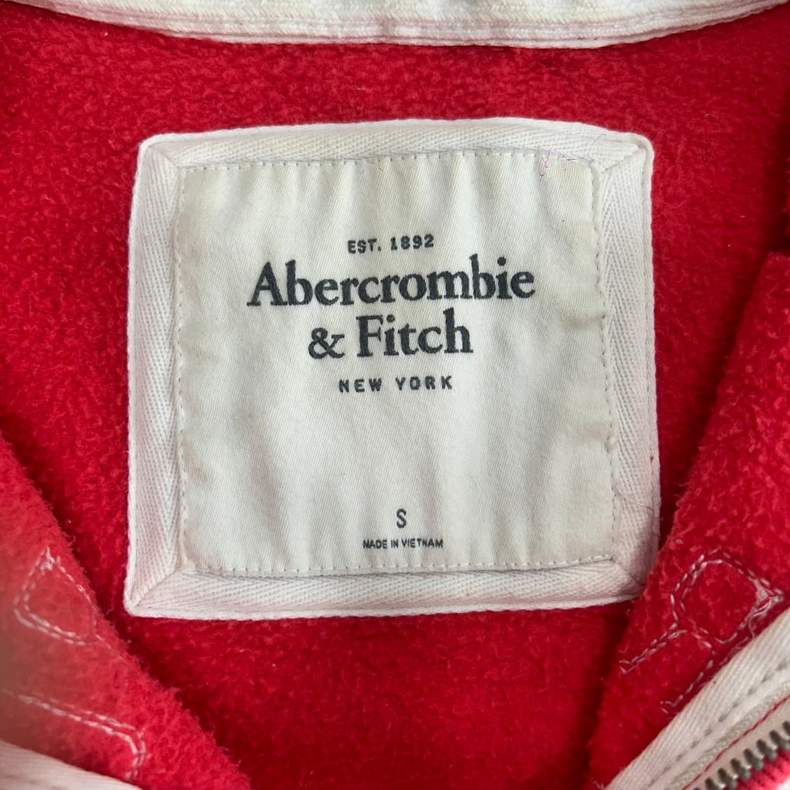 Abercrombie 아베크롬비 스펠아웃로고 레드 후드집업 상품이미지5