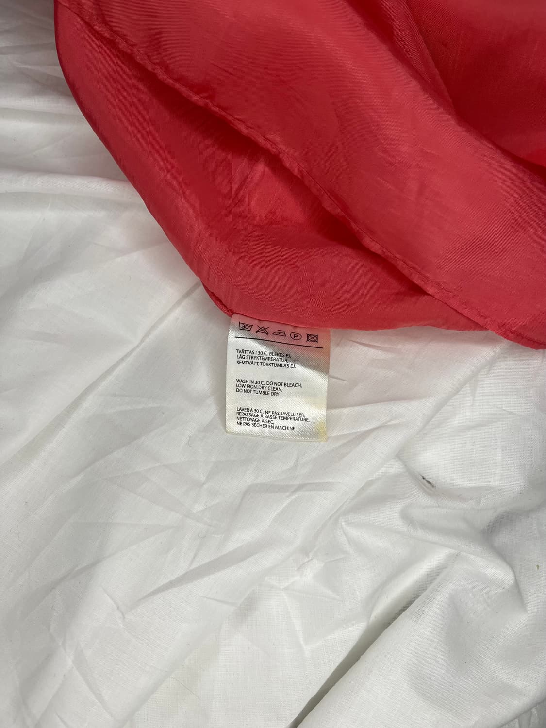 아크네 스튜디오 드레이프드 실크 슬리브리스 드레스 상품이미지4