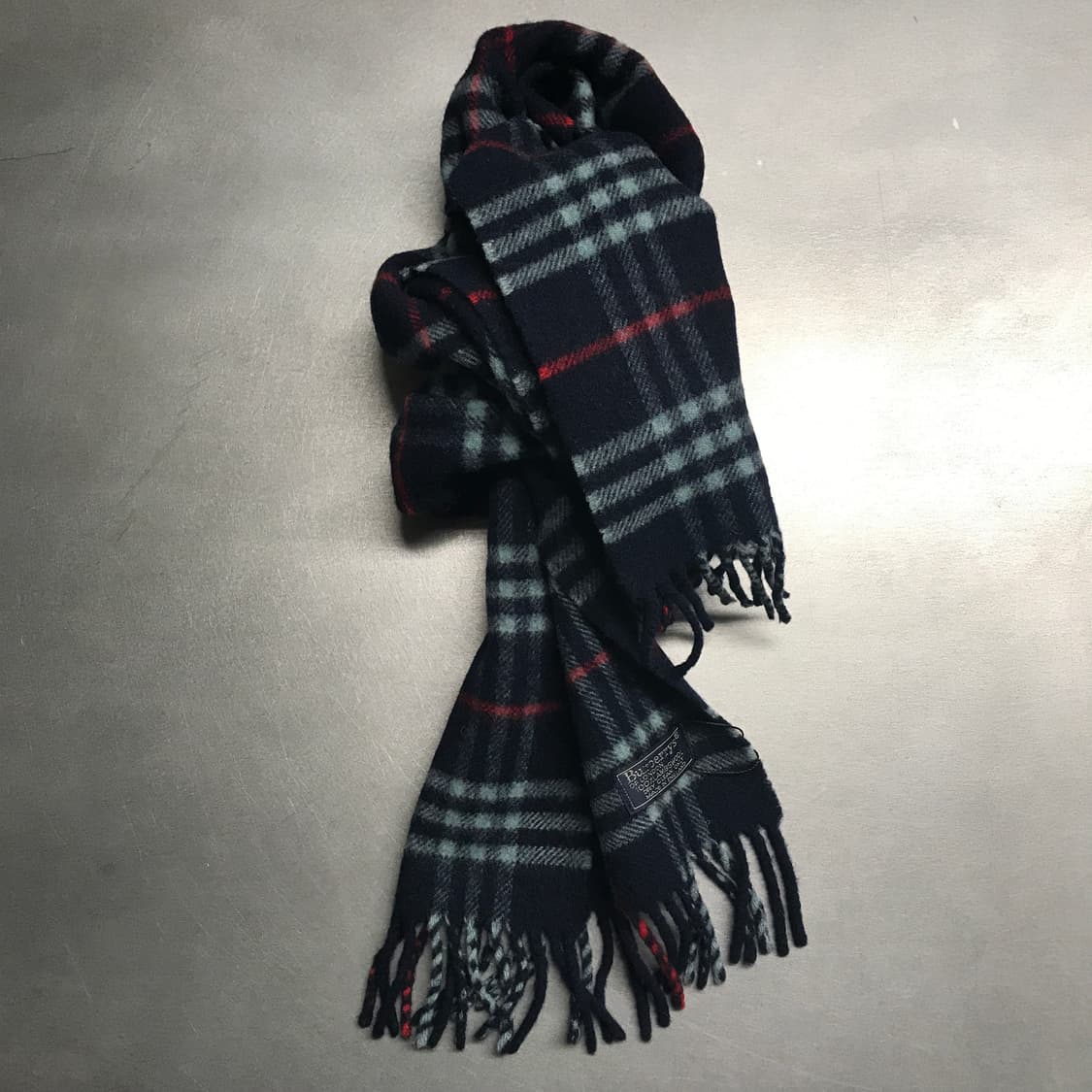 버버리 정품 램스울 머플러 네이비 상품이미지1