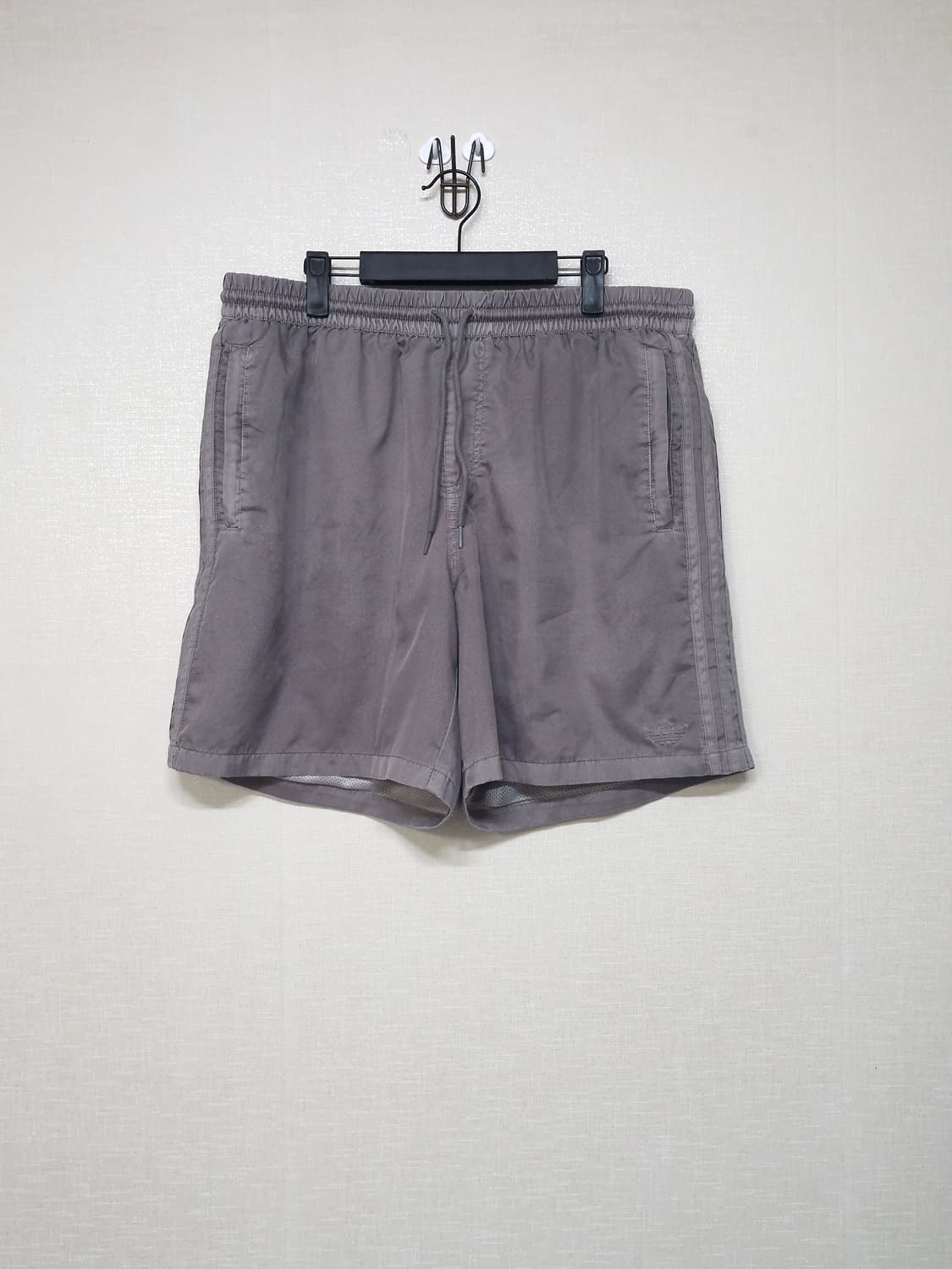 아디다스. 남자 가먼트다잉 반바지_L 상품이미지1