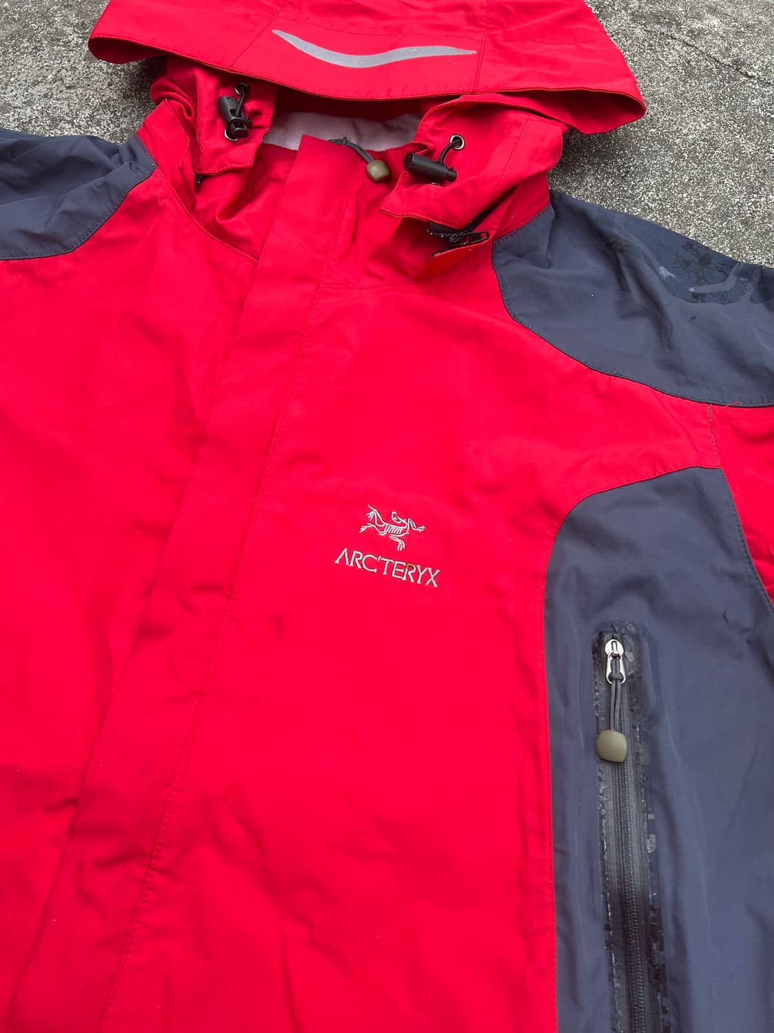 ARCTERYX JACKET RED 상품이미지1