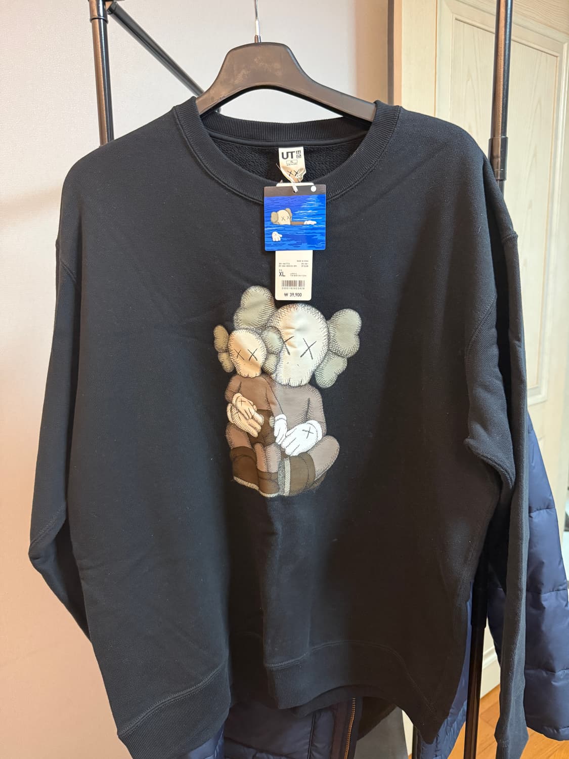 유니클로 카우스 맨투맨 새상품 [XL] 상품이미지1