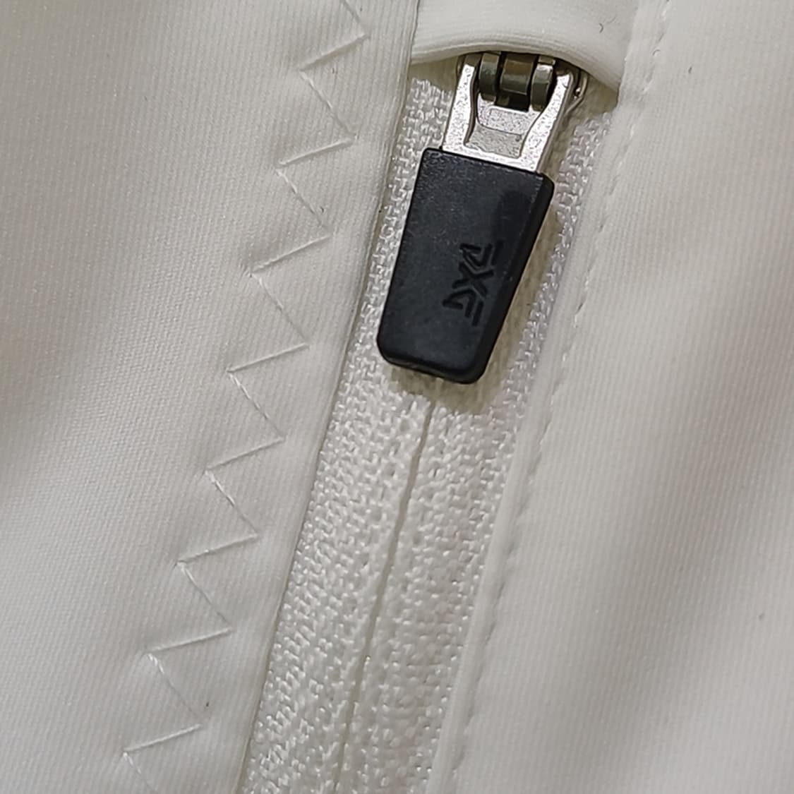 정품 PXG 골프 봄 가을 바람막이 조끼 여성 L 흰색 거의새것 사랑봉봉 상품이미지9