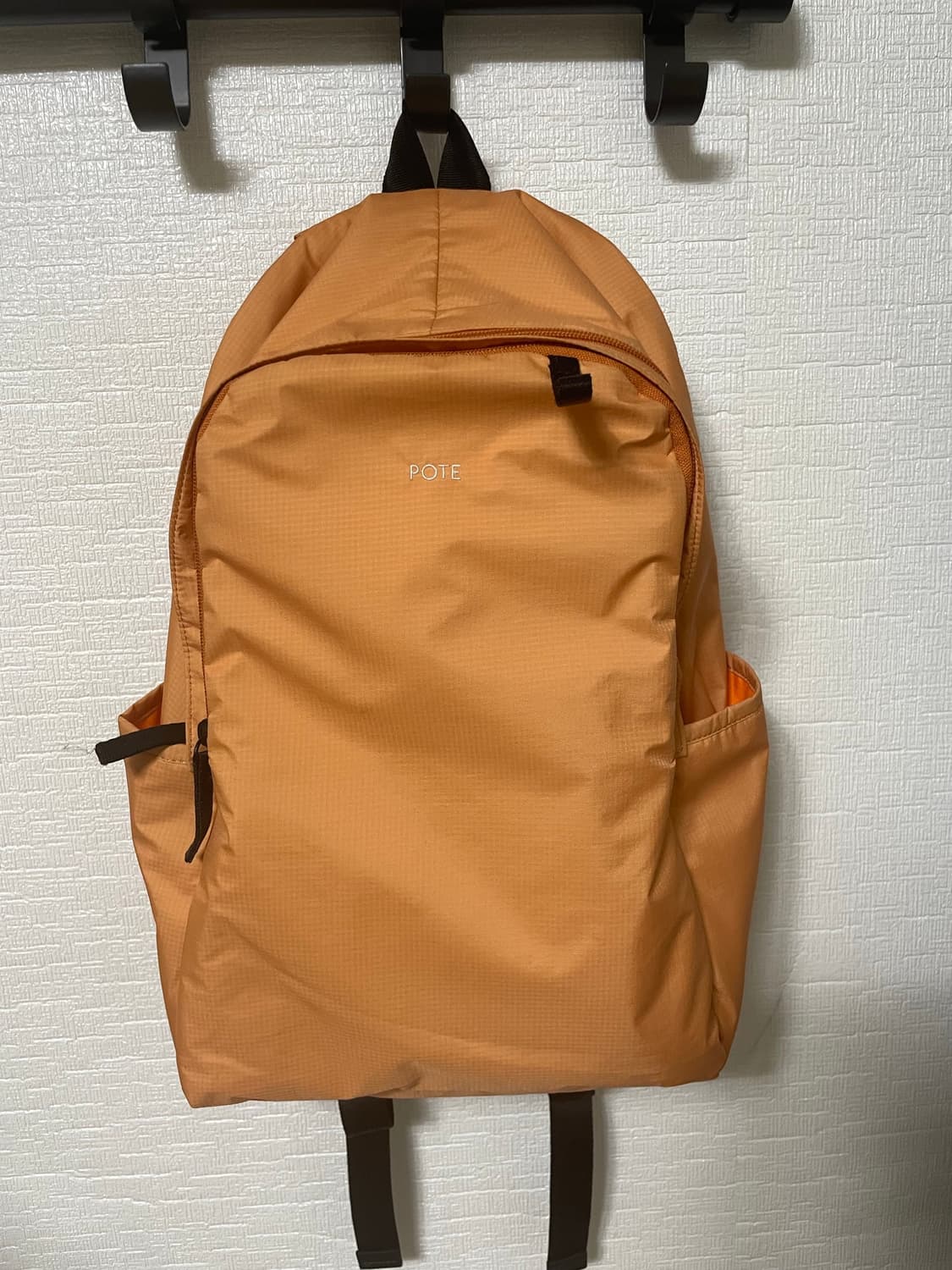 포테 hideslot classic backpack_apricot 상품이미지1