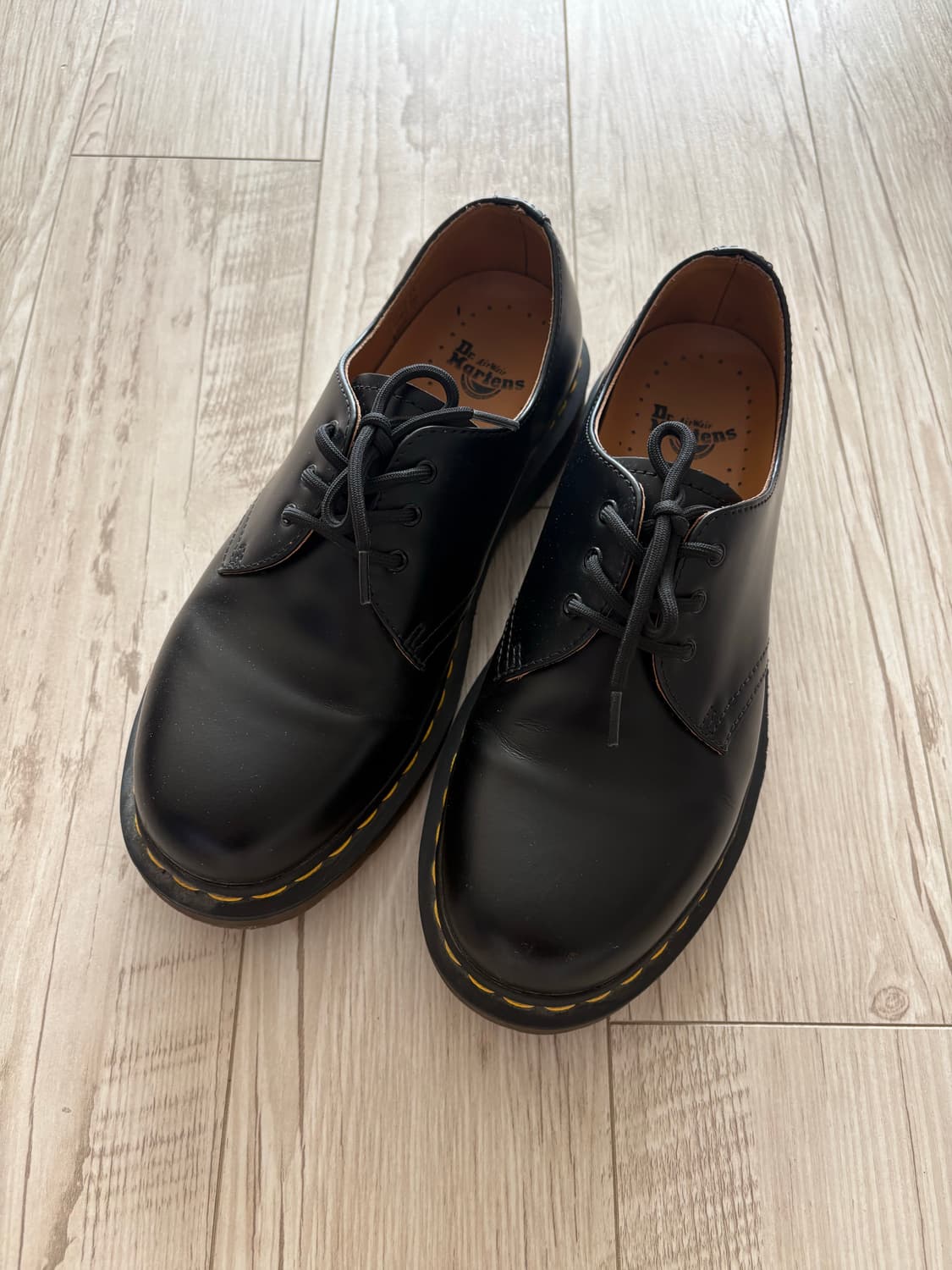 닥터마틴 1461 3홀 스무스 250 상품이미지1