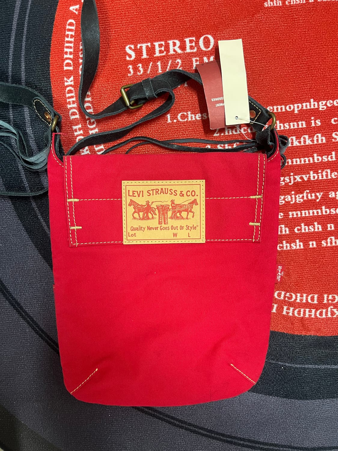 리바이스 캔버스 크로스백 상품이미지4