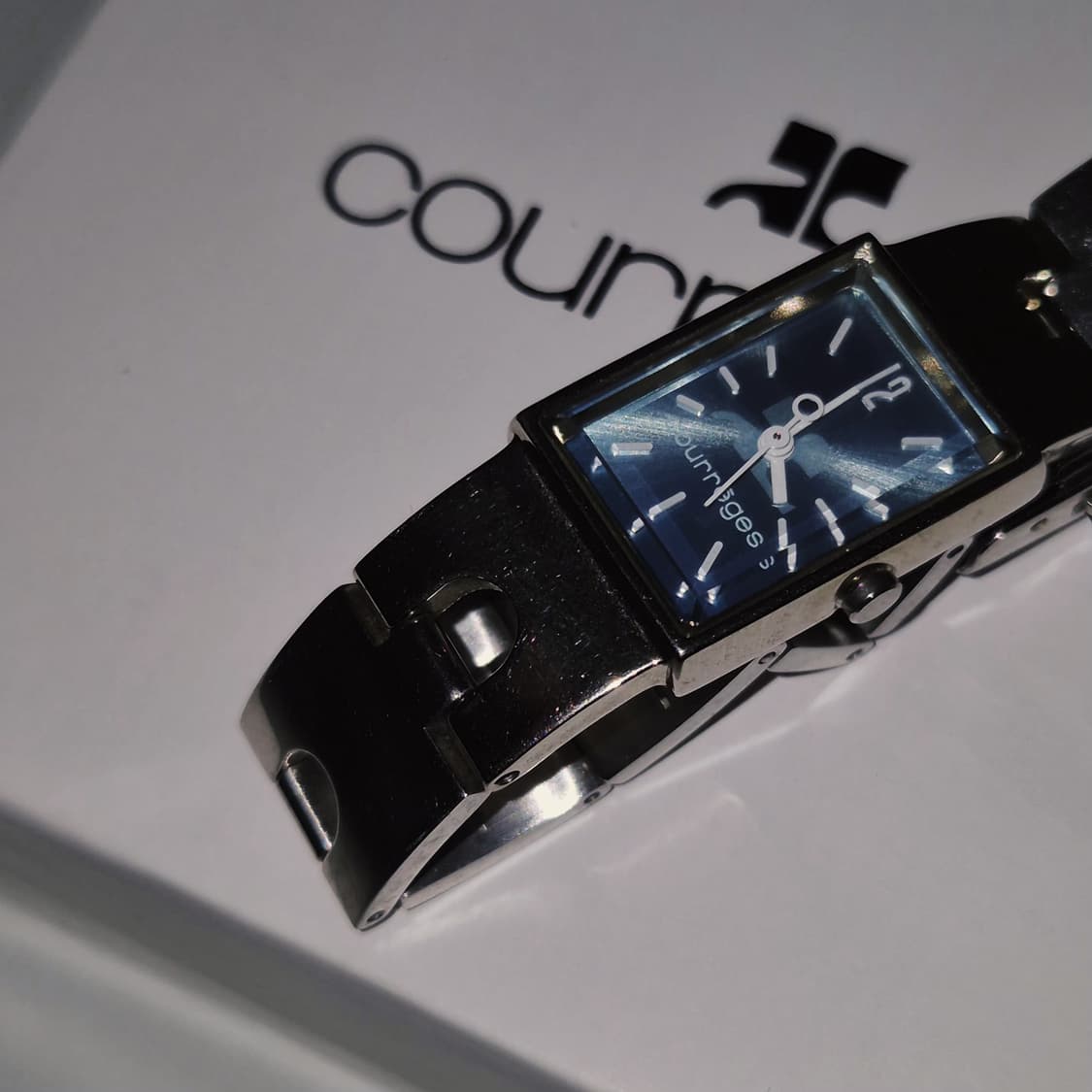 90s 꾸레쥬 스페이스 에이지 터콰이즈 스퀘어 시계 상품이미지8