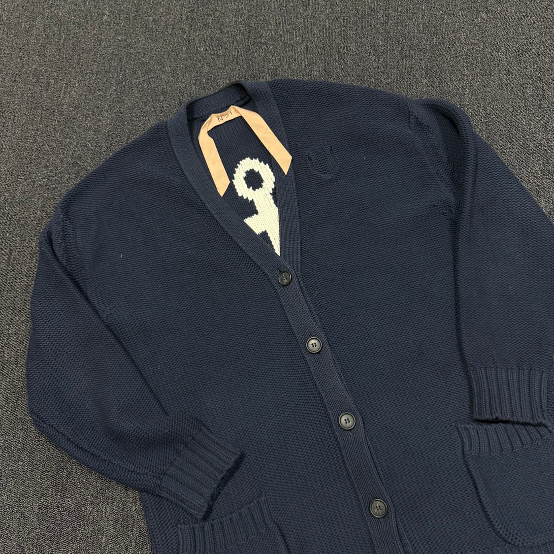 N21 앵커 모티프 니트 가디건  상품이미지4