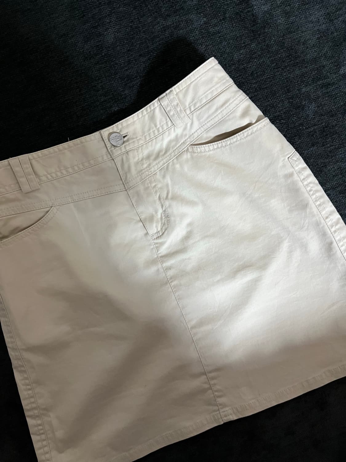 라코스테 베이지 스커트 상품이미지1