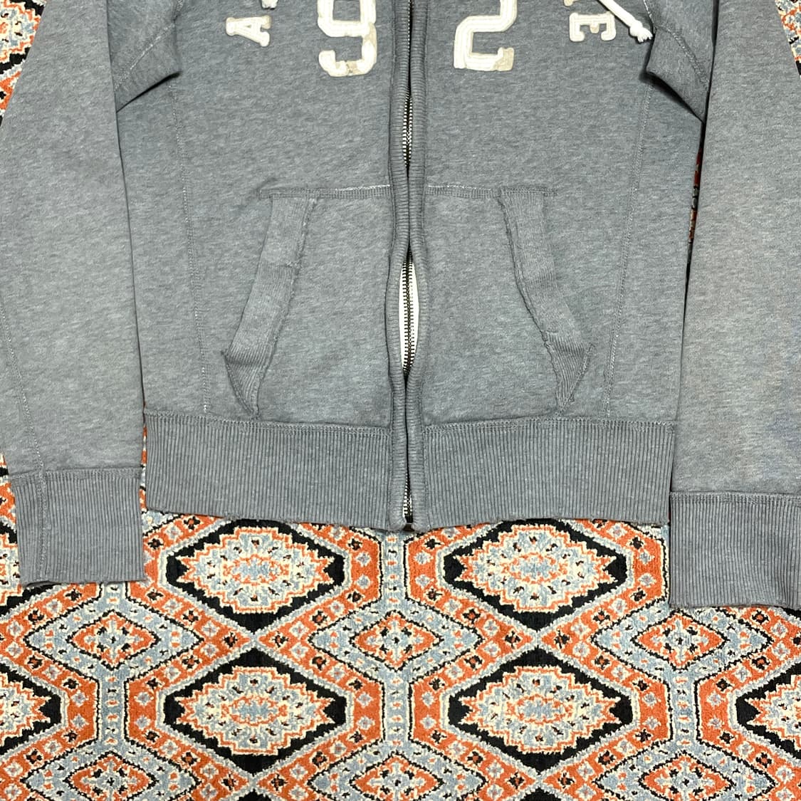 아베크롬비 스펠로고 그레이 기모 후드집업 남성S 상품이미지3