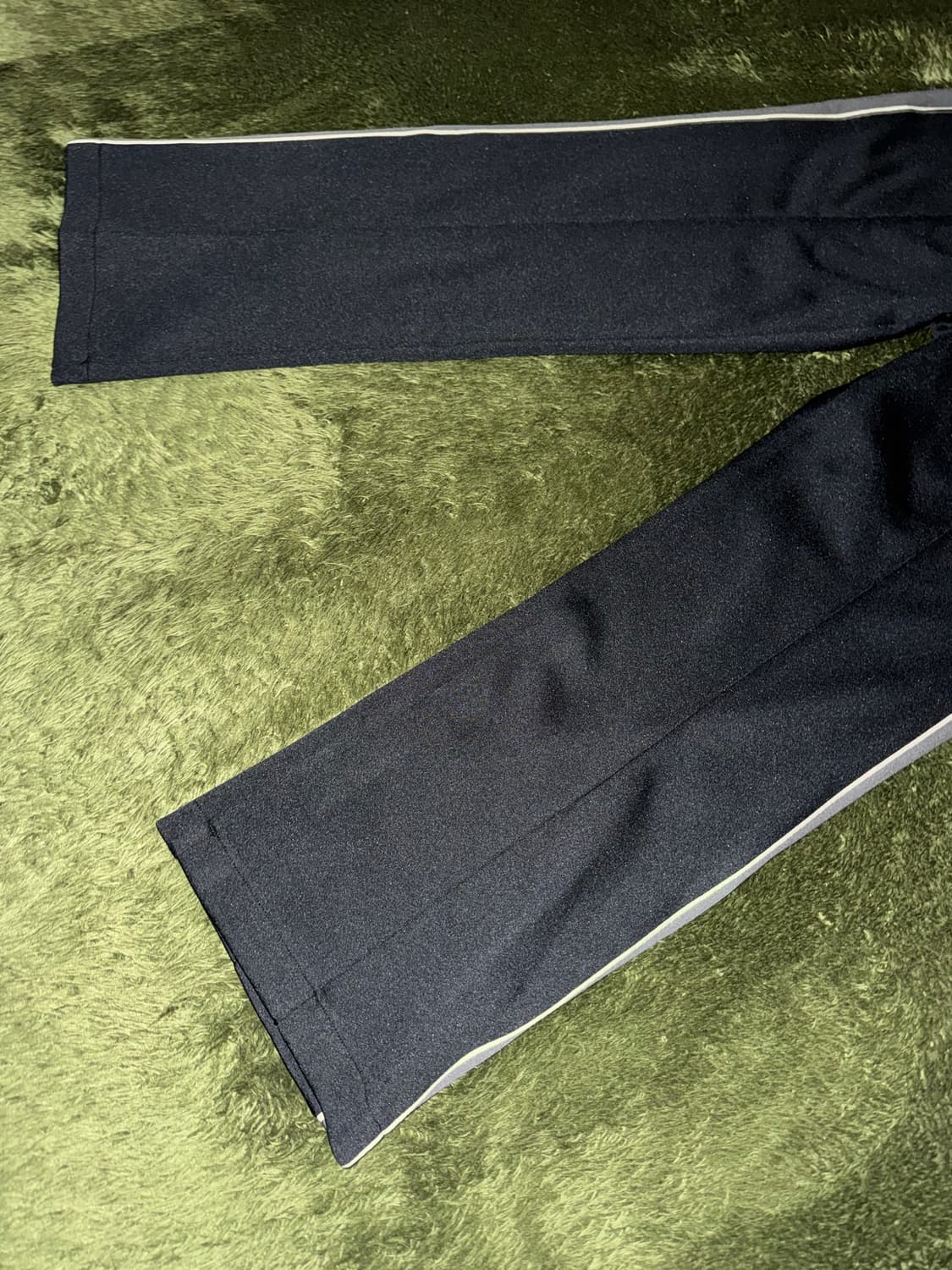 [S] Fierce 피어스 자수 로고 플레잉 트랙 팬츠 블랙 상품이미지5