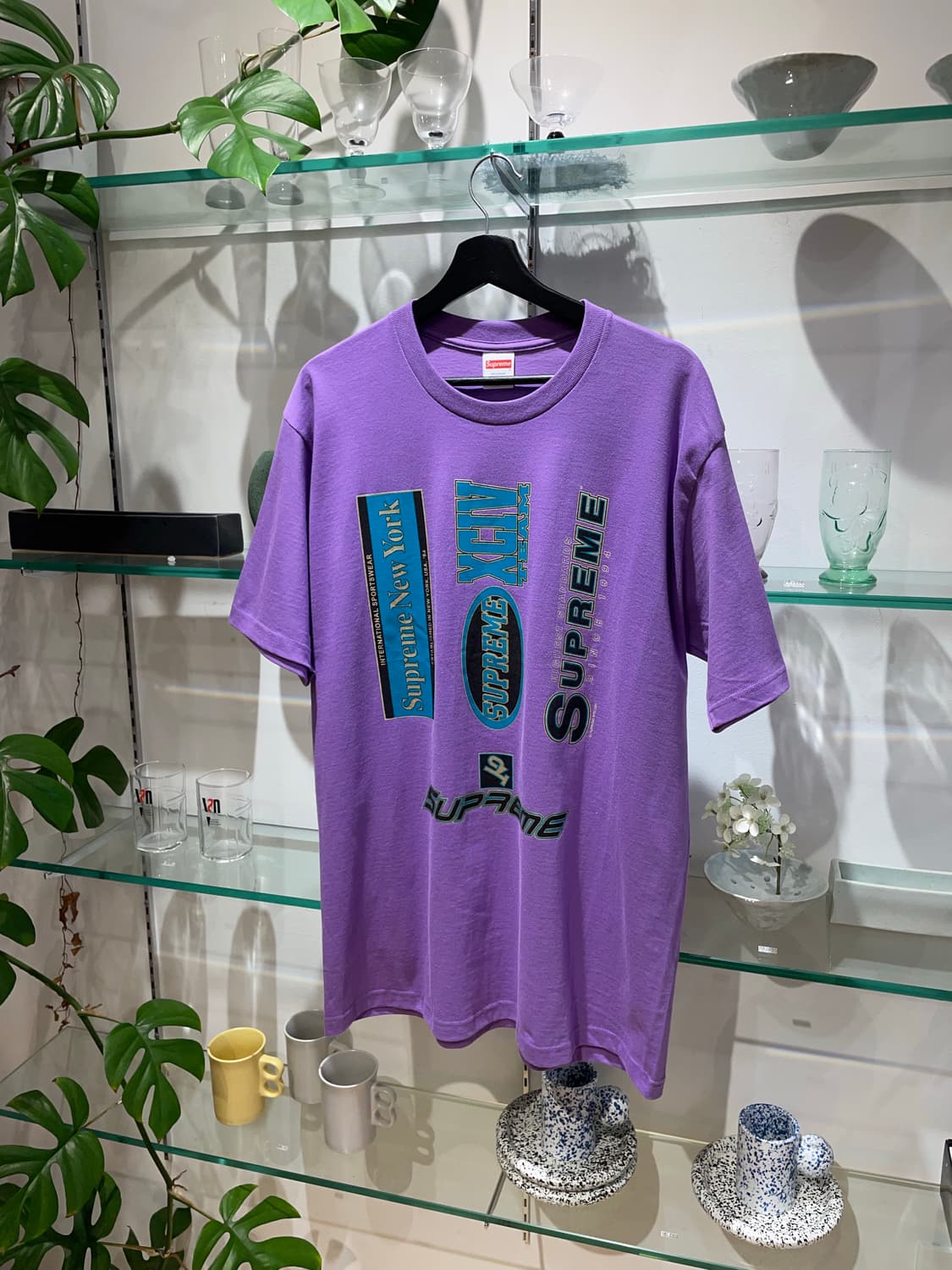 슈프림 multi logos tee 상품이미지3