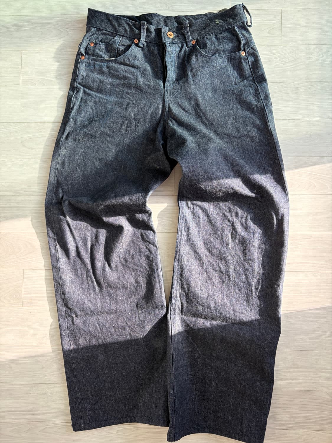 와이드 레그 셀비지 데님 상품이미지1