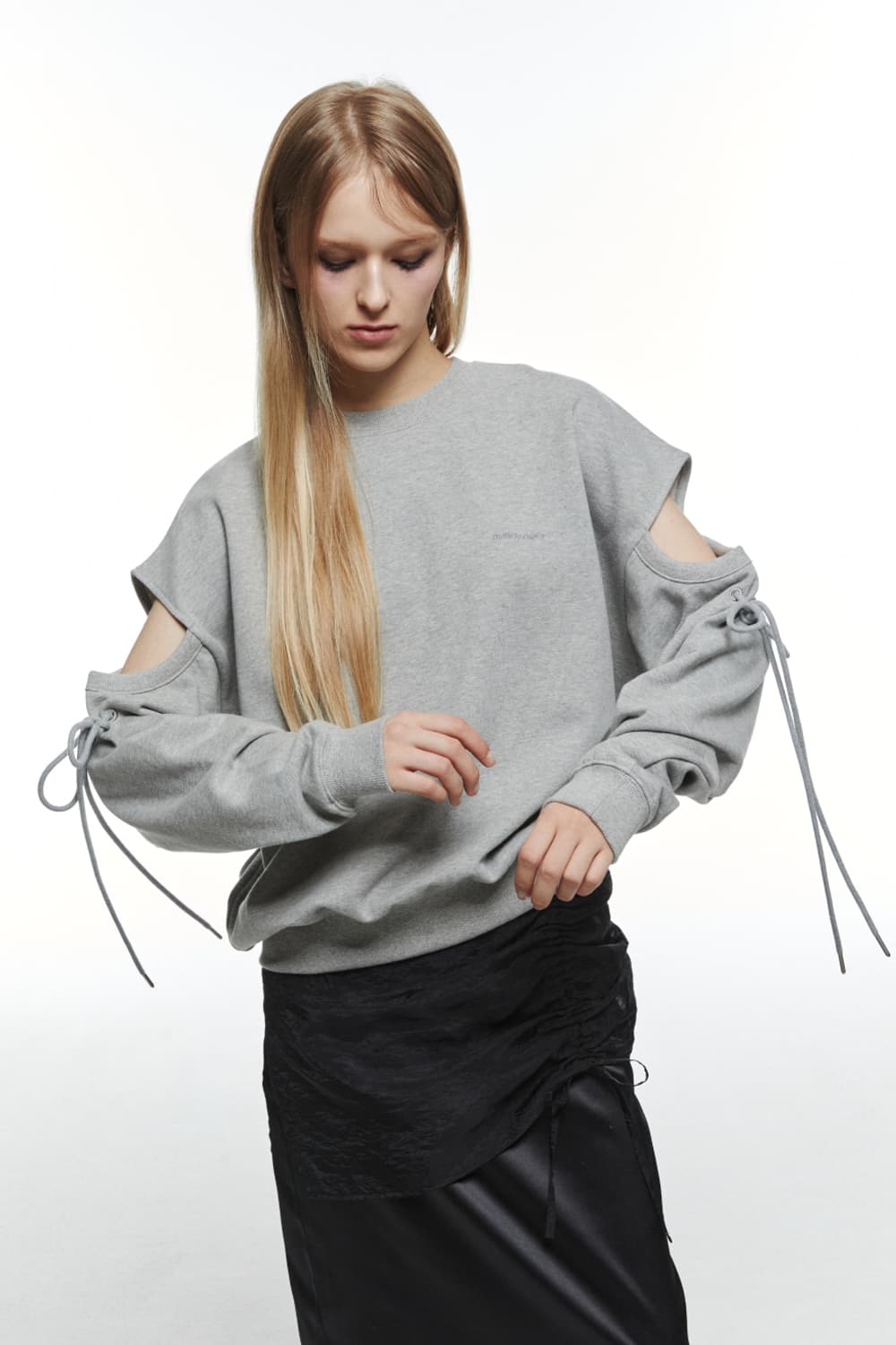 쓰리투에이티 소매트임 맨투맨 (그레이) 새상품 40000 상품이미지4