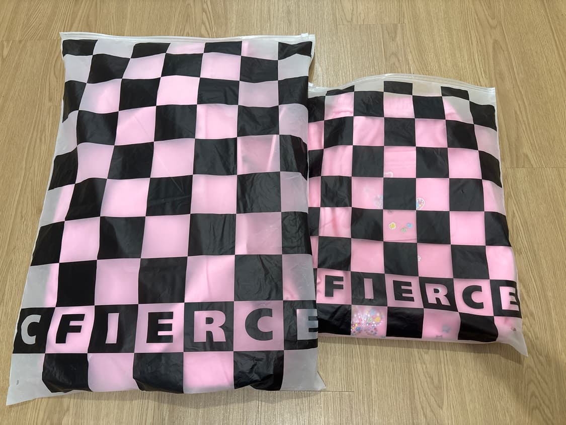 (셋업) 씨피어스 스티커 버니 후디&팬츠 M사이즈 상품이미지4