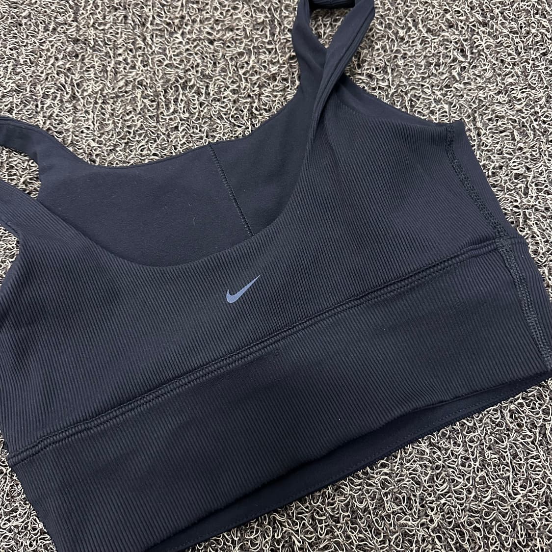 NIKE 나이키 여성 스포츠 브라 운동복 블랙 M 상품이미지2