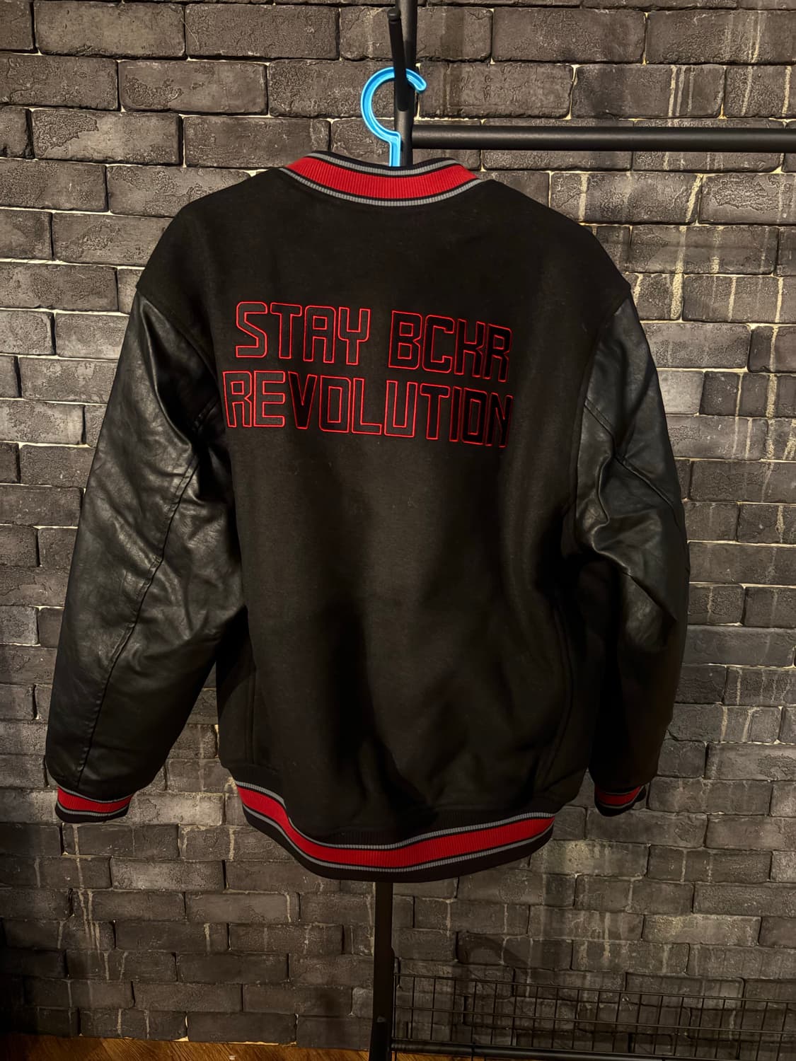 [새상품/XL] 버커루 남성 야구점퍼 상품이미지5