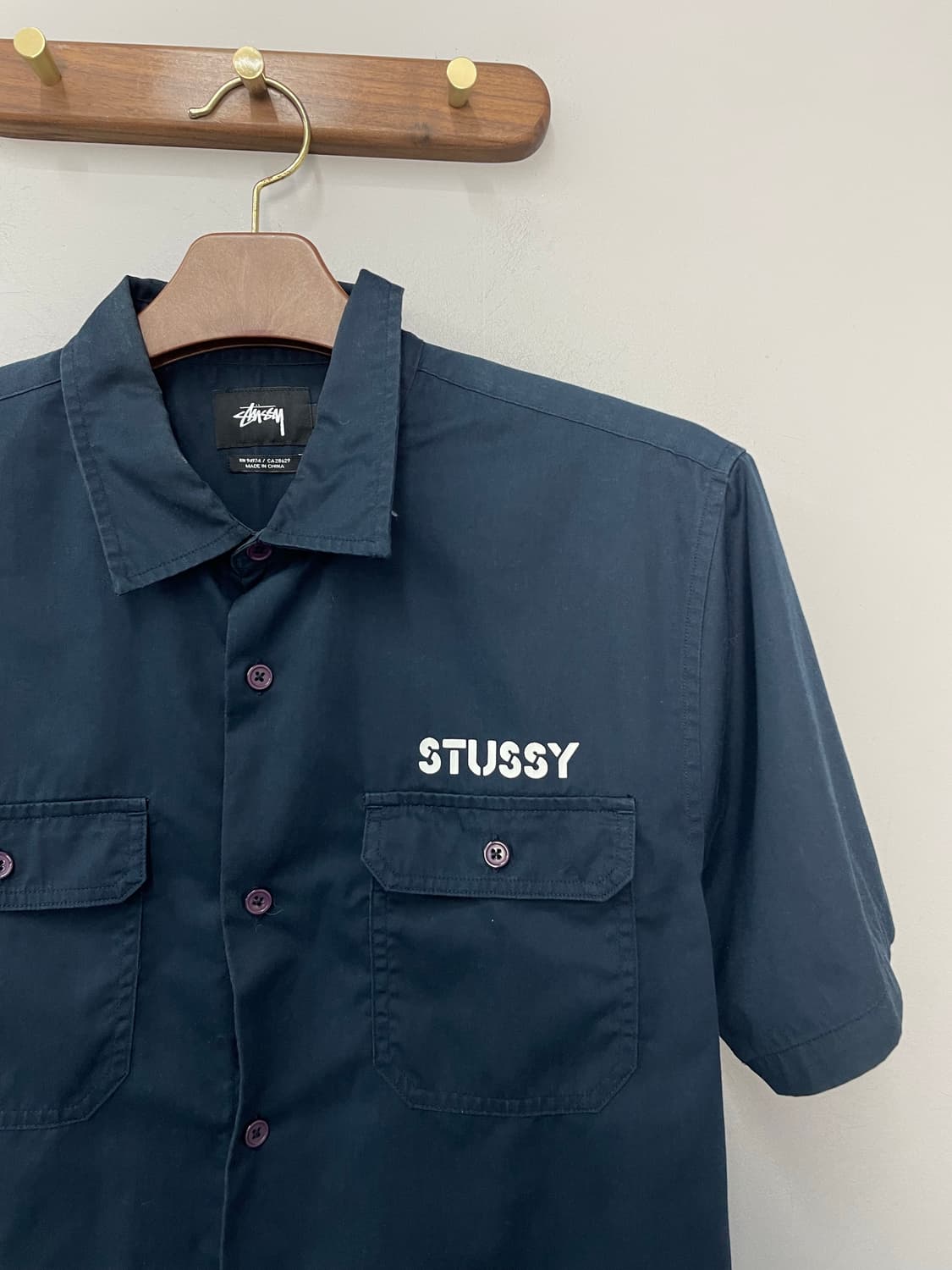 스투시 로고 프린팅 네이비 반팔 셔츠 H2558 상품이미지3