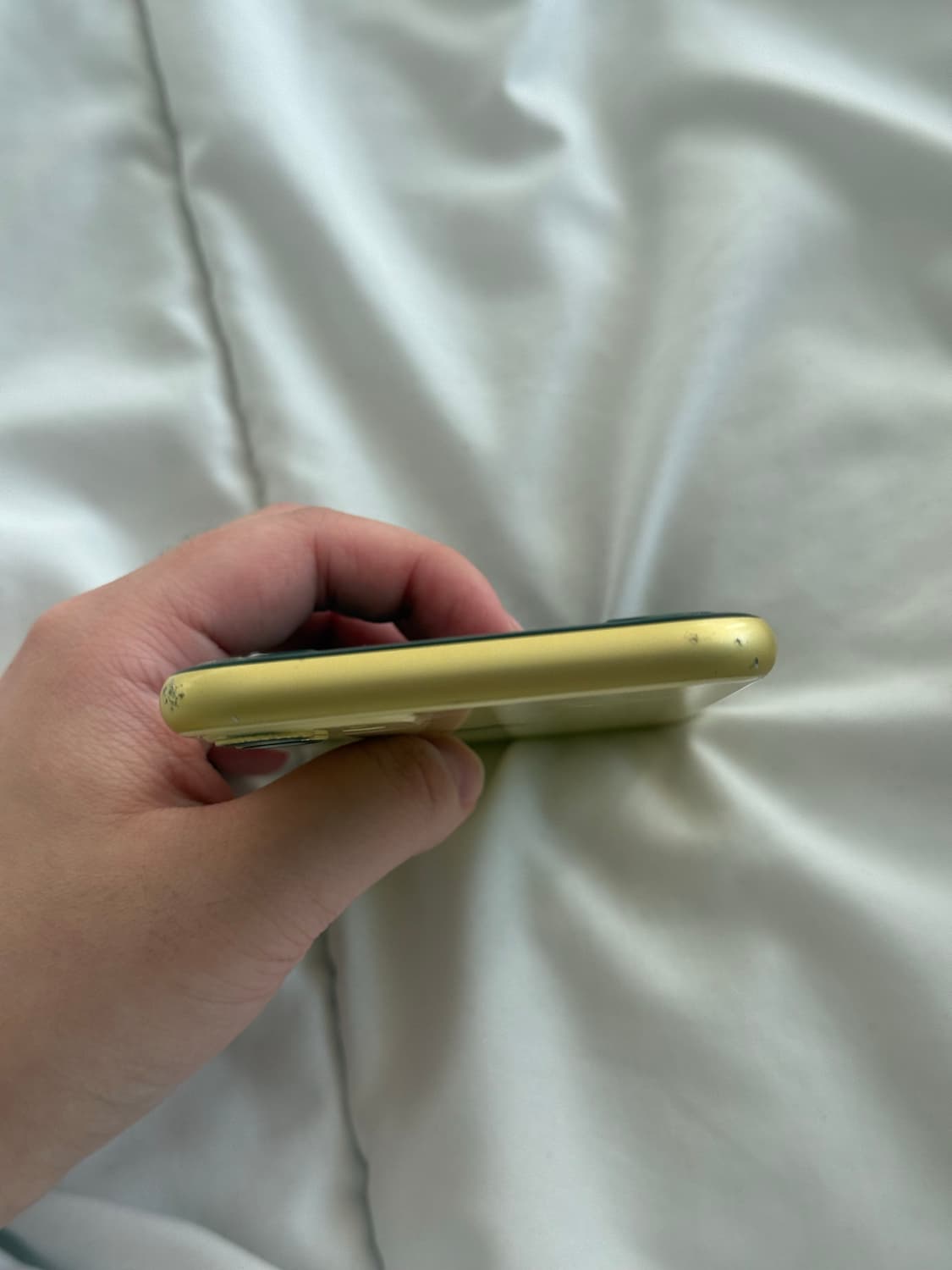 아이폰 11 옐로우 128기가 상품이미지6