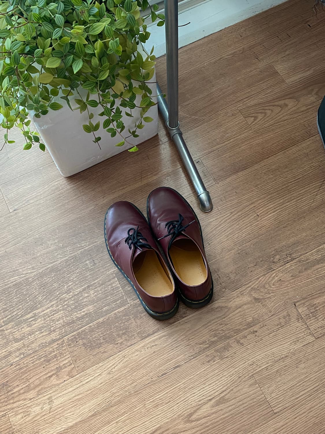 닥터마틴 1461 체리레드 상품이미지1