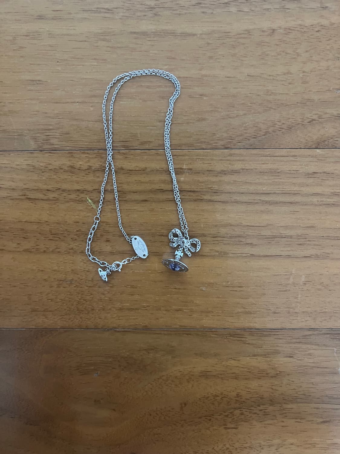 비비안웨스트우드 옥타비에 리본 목걸이 라이트 블루 925실버 상품이미지7