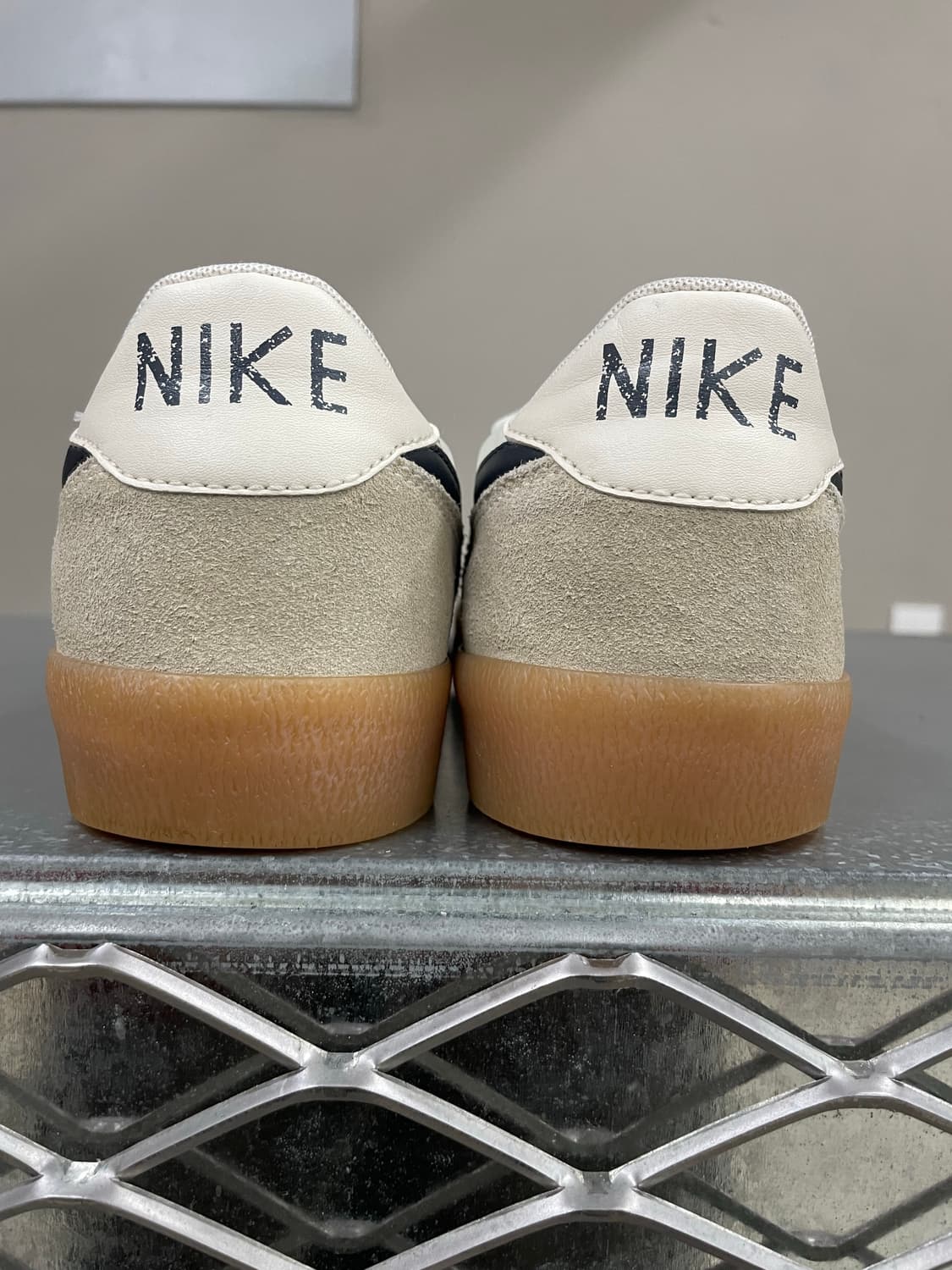 나이키 킬샷2 그레이 검 265 (gr-4174) 상품이미지3