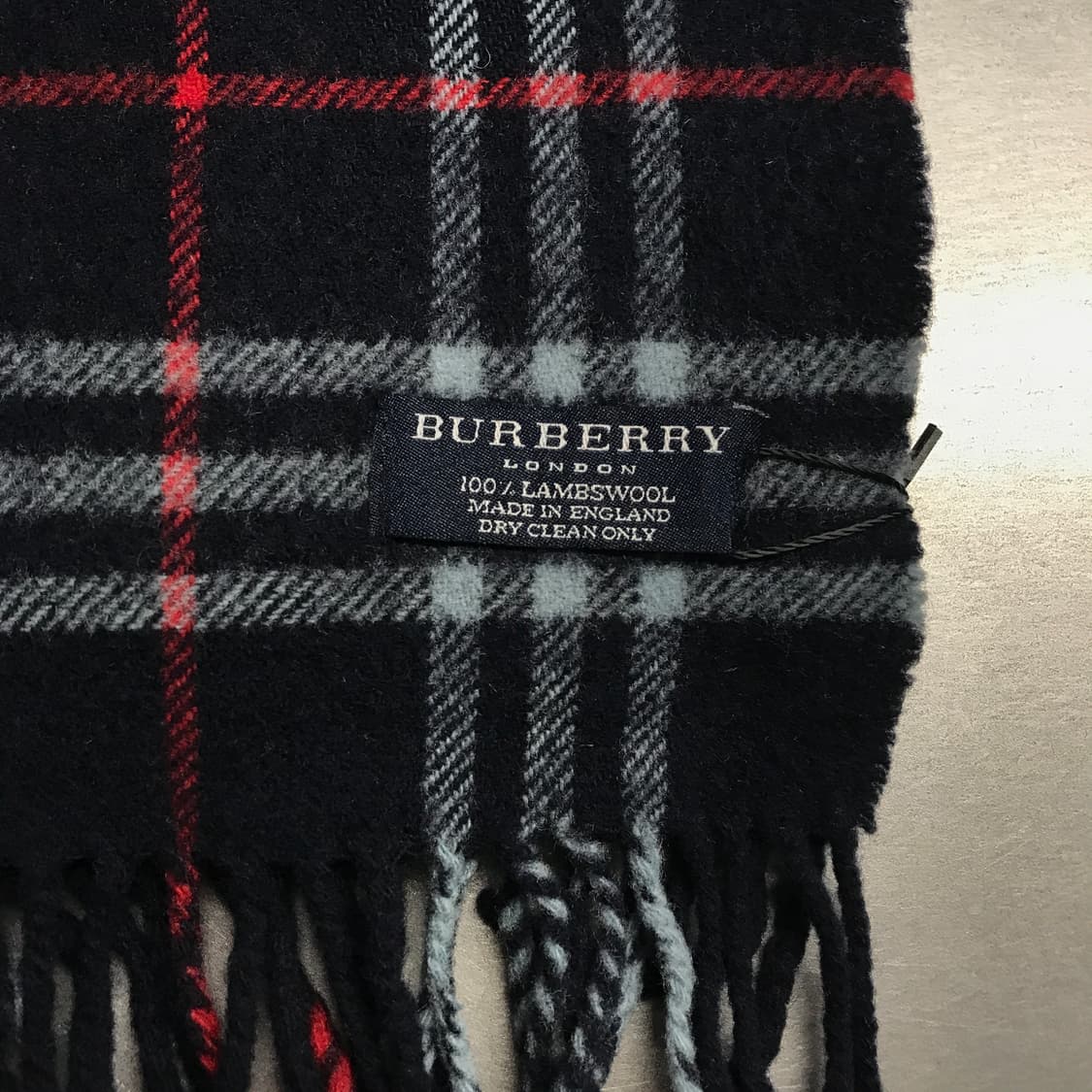 버버리 정품 램스울 머플러 네이비 상품이미지4