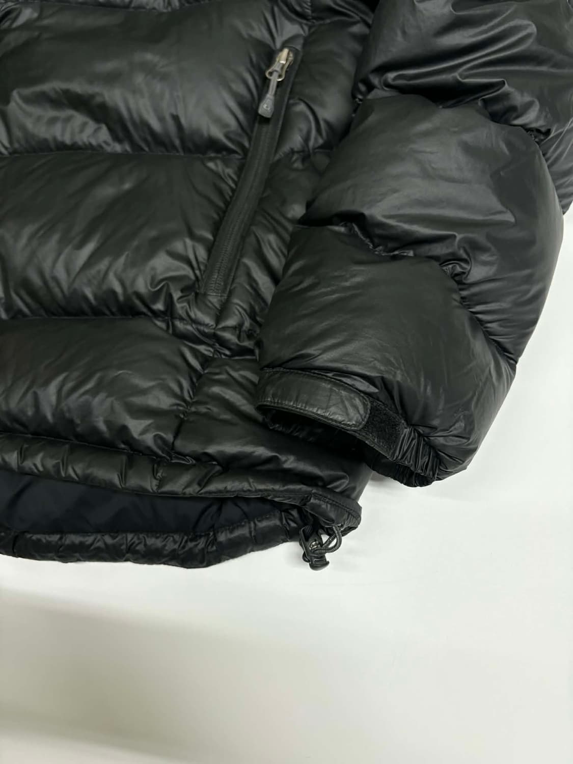 [L] 마운틴 하드웨어 고프코어 다운 후드 패딩 상품이미지5