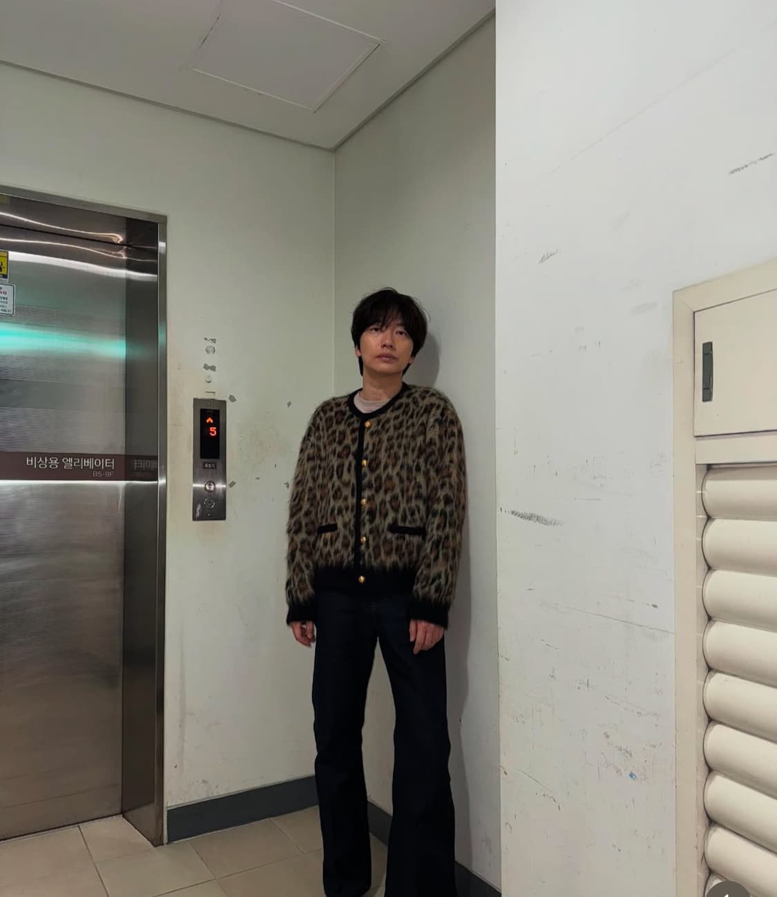 [박보검님 착용] 셀린느 24fw 레오파드 모헤어 가디건 상품이미지1