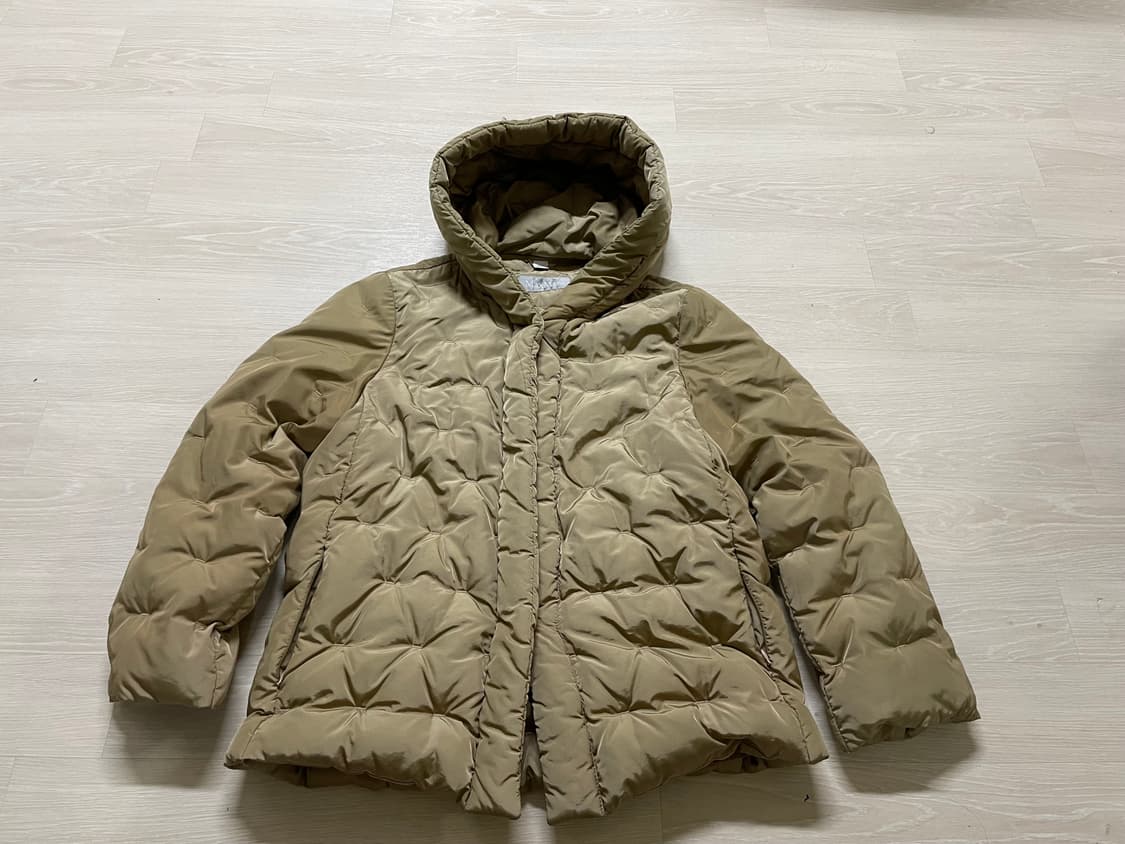 막스마라 후드 퀼팅 패딩 점퍼 상품이미지2