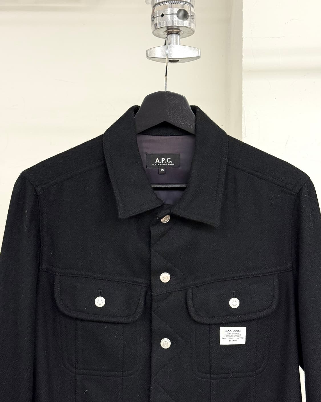 아페쎄 블랙 버튼업 굿럭 자켓 상품이미지2