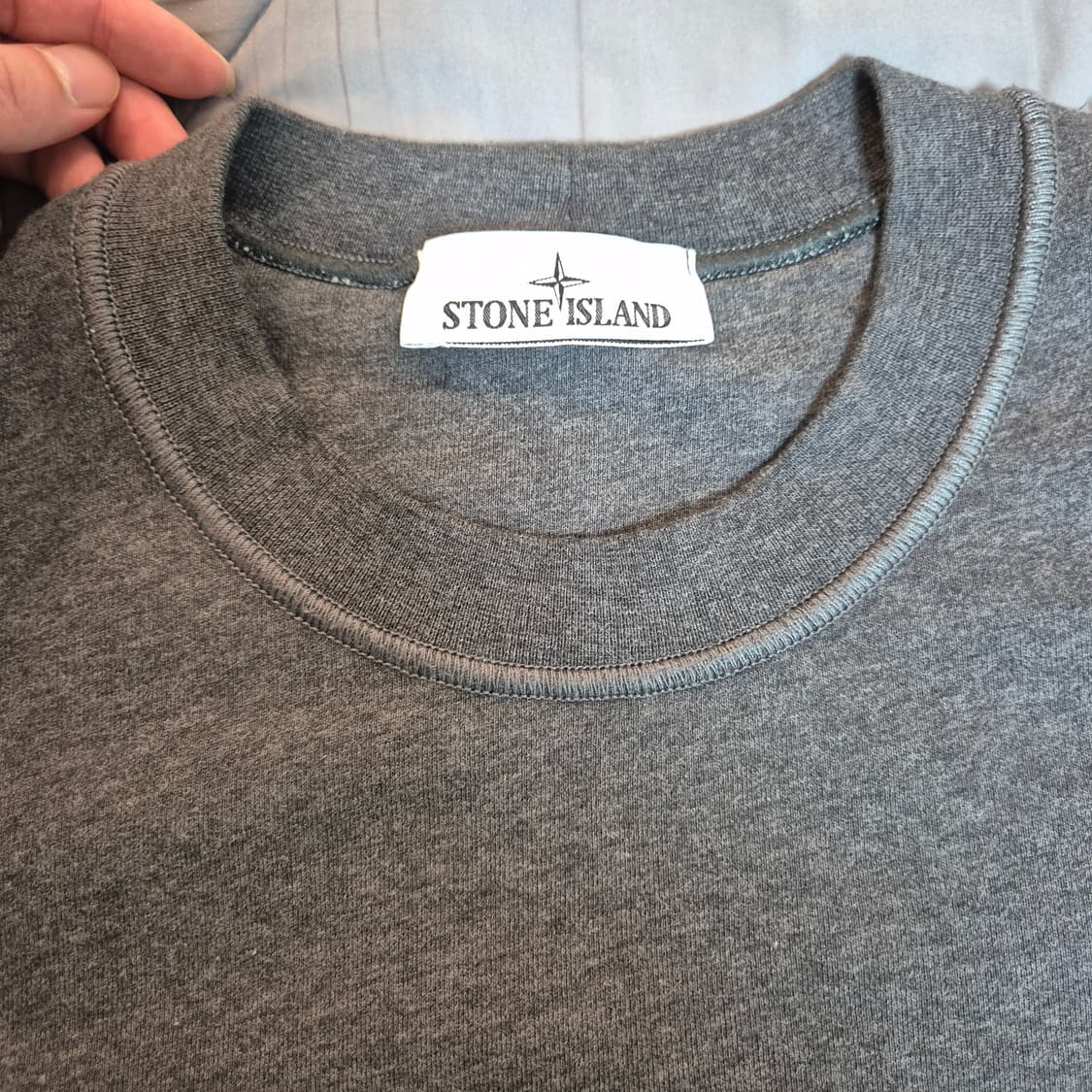 스톤아일랜드 맨투맨 레어템 vom67 신품급 상품이미지4
