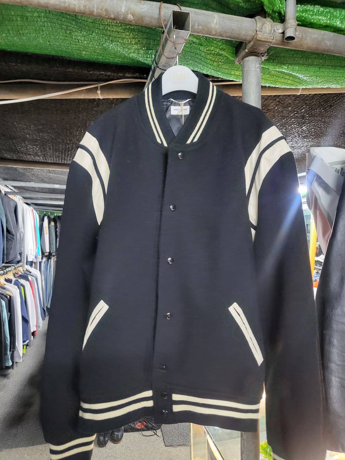 21 시즌 생로랑 테디자켓 상품이미지1