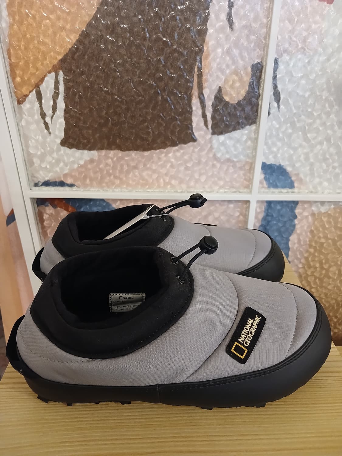 내셔널지오그래픽 정품 여성화 240 사이즈 상품이미지2