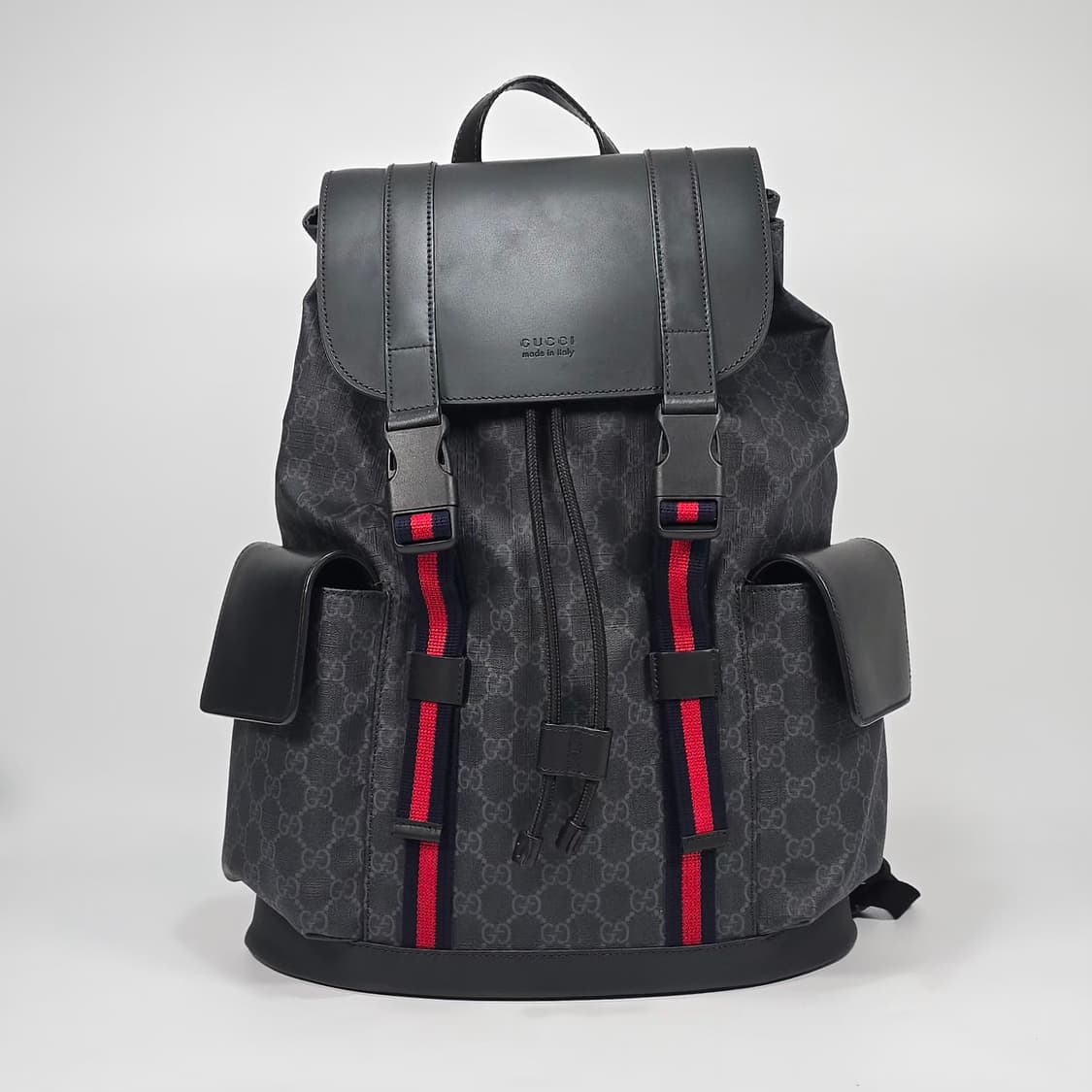 구찌 웹 스트랩 GG 수프림 백팩 상품이미지2